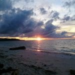 
 Pantai Boneoge, Pantai Nelayan Dengan Keindahan Sunset Yang Akan Membuat Kalian Berdecak Kagum