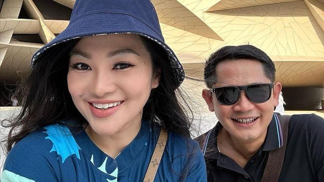 
 18 Tahun Bersama, Fitri Carlina Kini Sering Nangis saat LDR dengan Suami Pilot